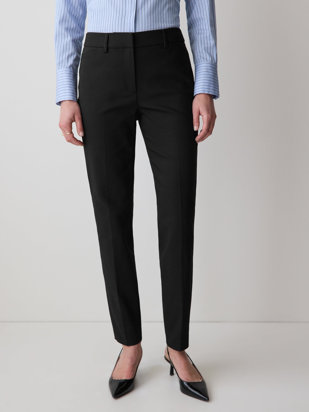 RW&CO. Black Slim Ankle-Length Suit Pants